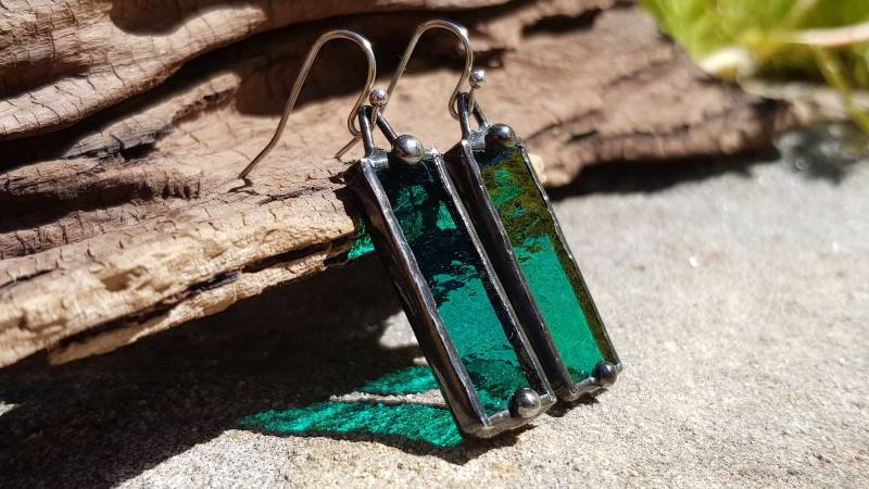 Emerald Green Stained Glass Earrings. Soldered Rectangle Stainless Steel Earrings By Indigo Mood von MyIndigoMood