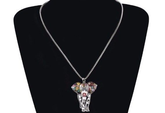 Mosaik Elefant Halskette von MyJoyfulSomethings