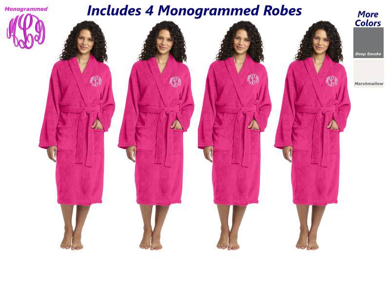 Vier Monogramm Roben Plüsch Microfleece Bestickte Großbestellung Mit Ihren Initialen, Personalisierte Brautjungfer Robe Geschenk Vier Monogramm Roben Plüsch Microfleece Bestickte Großbestellung Mit Ihren Initialen, Personalisierte Brautjungfer Robe Geschenk von MyKidsApron