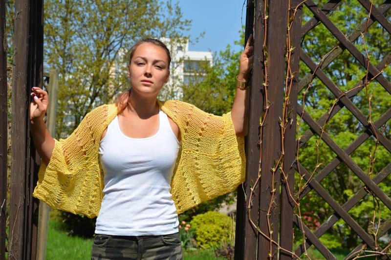 Handgestrickte Shrug Bolero Sommer Spitze Gestrickte Gelbe Baumwolljacke von MyKnitCroch