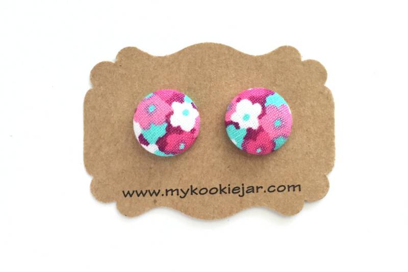 Rosa, Weiß, Türkis Blumen Ohrstecker, Frühling Knopf Ohrringe, Leichte Helle Hübsche Blumenmädchen Ohrringe von MyKookieJar