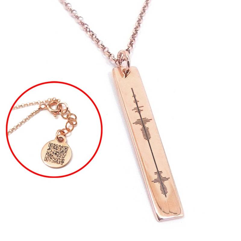 sterling Silber Rosé Vergoldete Halskette Mit Eingraviertem Soundwave Auf Vertikaler Platte 30x5mm Und Qrcode Am Kettenende von MyKosmima