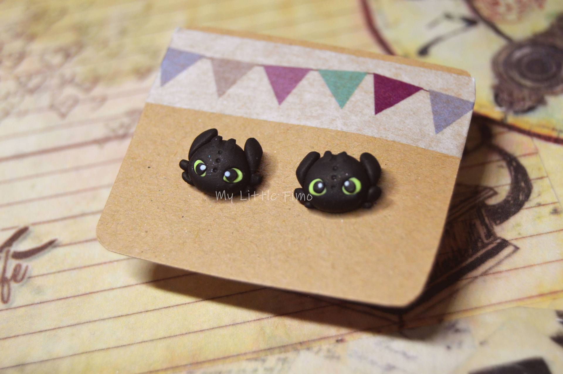 Drachenohrringe - Nachtdrachenohrringe Fimoohrringe Fimodrache Schwarzer Drache Originelles Geschenk Drachenohrringe - Nachtdrachenohrringe Fimoohrringe Fimodrache Schwarzer Drache Originelles Geschenk von MyLittleFimoES
