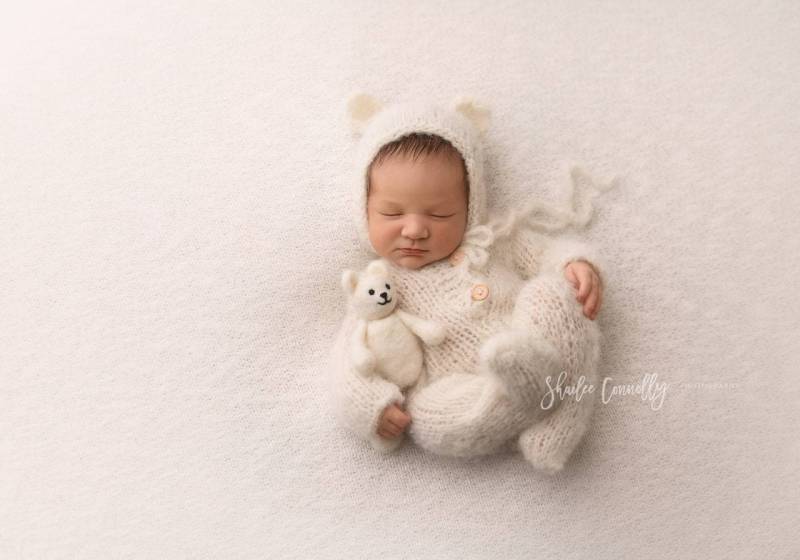 Neugeborenen Footie Pyjama/Langarm Strampler Und Bärenmütze Set Luxus Wolle Fotografie Requisite Baby Alpaka von MyLittleKnits