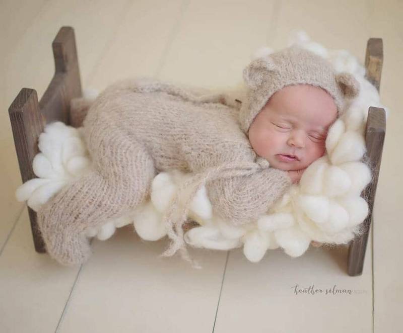 Neugeborenen Footie Pyjama/Langarm Strampler Und Bärenmütze Set Luxus Wolle Fotografie Requisite Baby Alpaka von MyLittleKnits