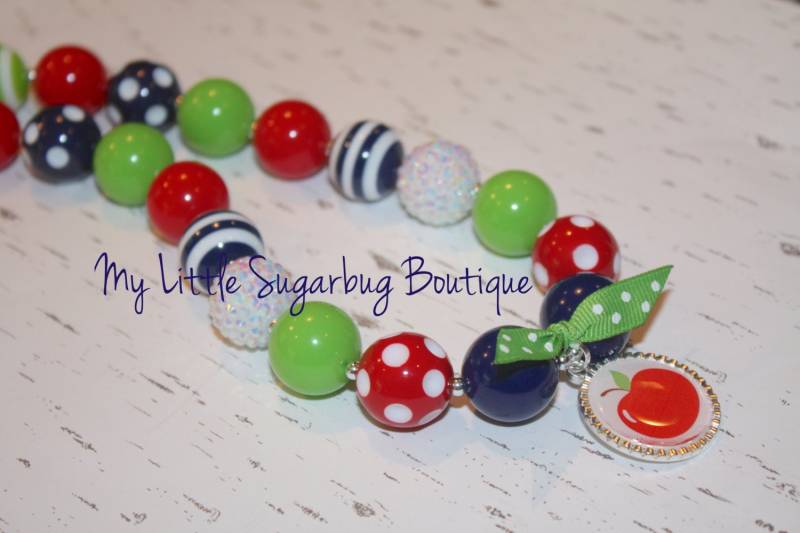 Apfel Von My Eye Chunky Halskette-M2M Kelly's Kids-Apfel Halskette-Bubblegum Halskette-Baby-Kleinkind-Mädchen-Frauen von MyLittleSugarbugBtq