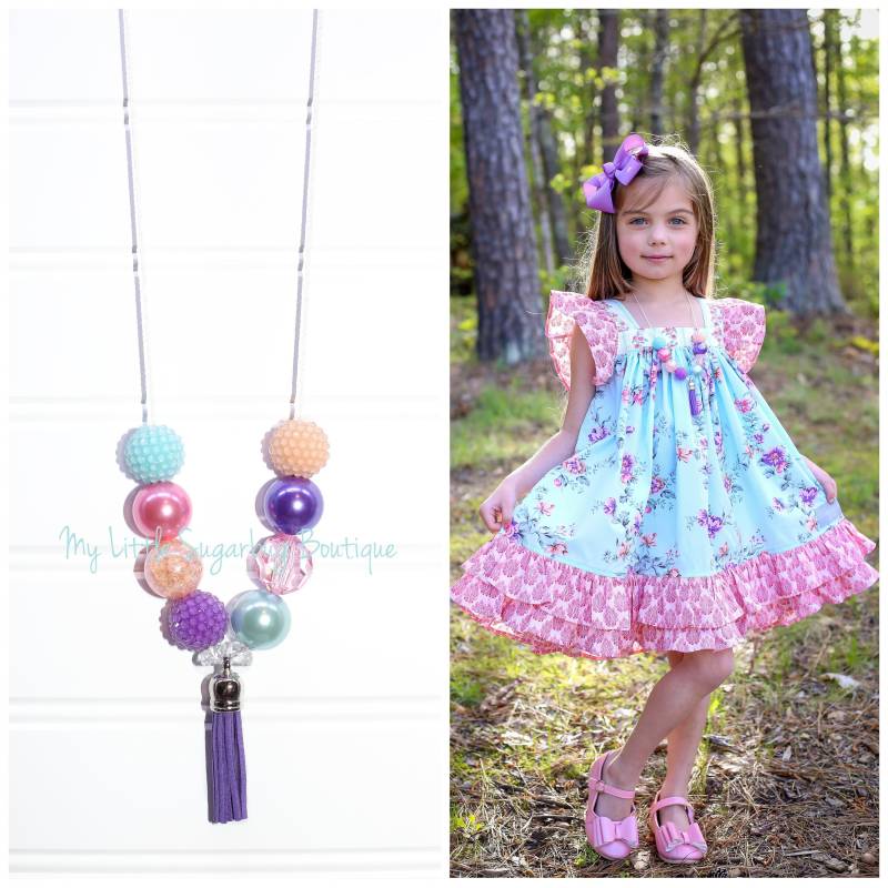 Frühling Charme Quaste Halskette-Minze Rosa Lila Pfirsich Quaste-M2M Eleanor Rose-Frühling Quaste-Ostern Quaste-Baby-Kleinkind-Mädchen-Frauen von MyLittleSugarbugBtq