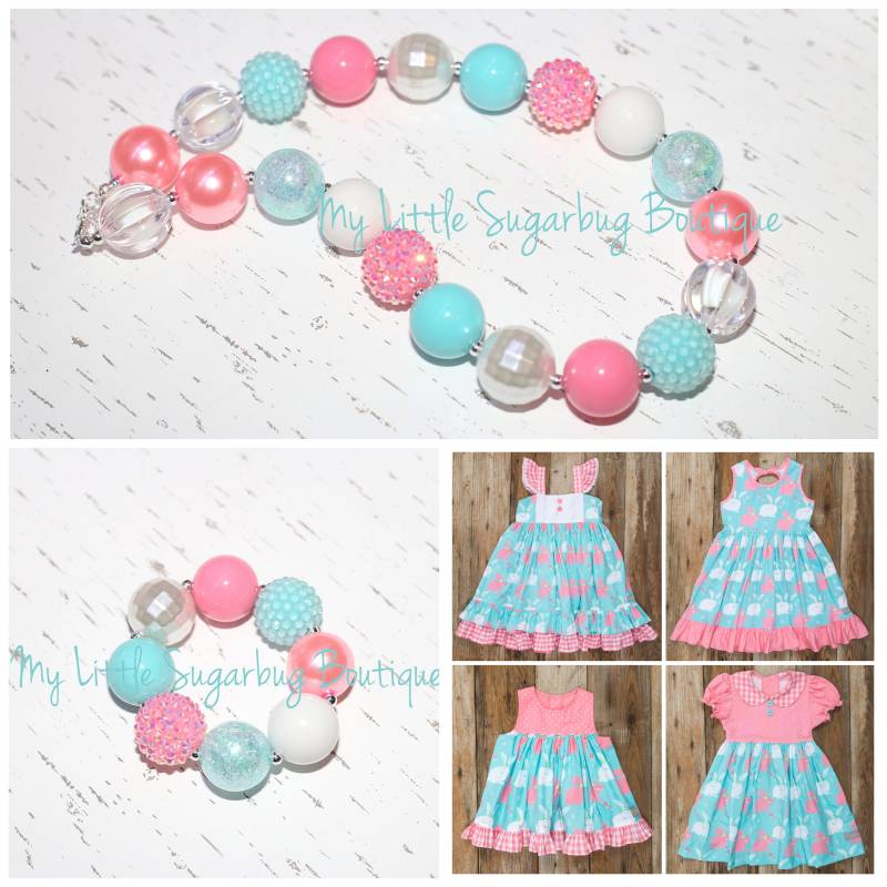 Hippity Hoppity Chunky Halskette-M2M Eleanor Rose-Pink Türkis Blau Und Weiß-Ostern Halskette-Bubblegum Halskette-Baby-Kleinkind-Mädchen-Frauen von MyLittleSugarbugBtq