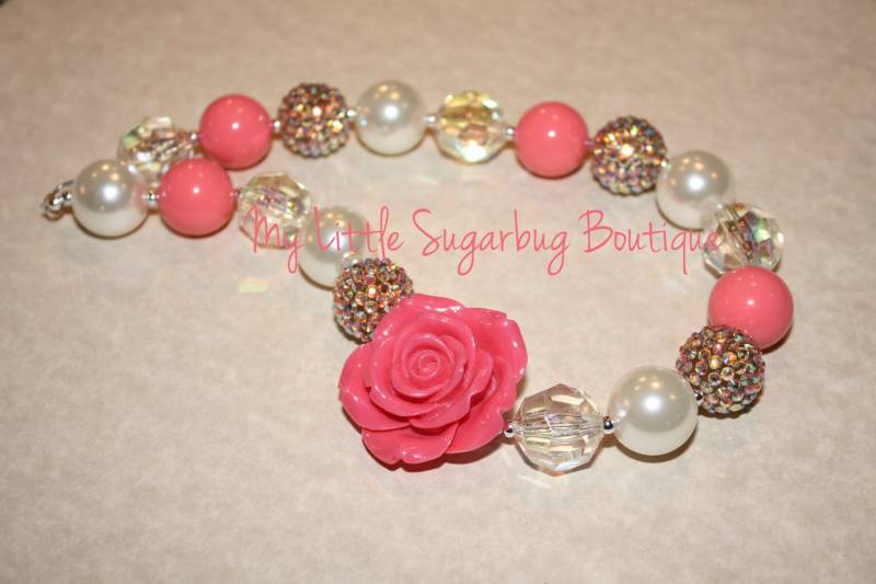 Rosa Vanille Chunky Halskette-M2M Cutiez Kidz Bohne Und Geißblatt-Kaugummi Halskette-Baby-Kleinkind-Mädchen-Frauen von MyLittleSugarbugBtq