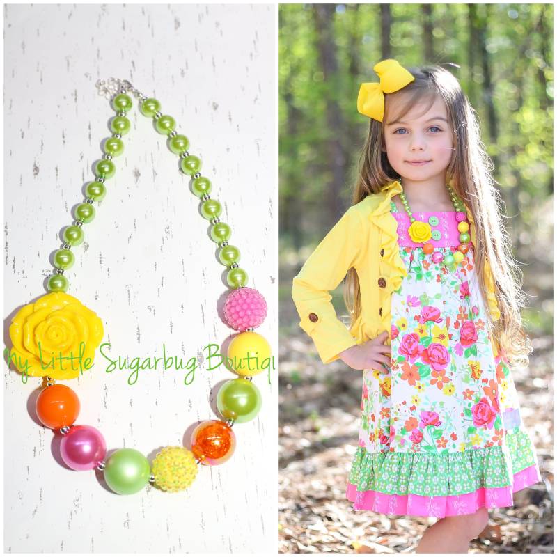 Vintage Floral Chunky Halskette-M2M Eleanor-Pink Orange Gelb Und Lime Grün-Bubblegum Halskette-Baby-Kleinkind-Mädchen-Frauen von MyLittleSugarbugBtq