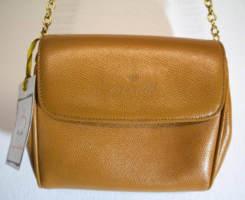 1990Er Jahre Fanny Pack Und Tasche/Beige Mit Goldkette Hergestellt in Italien Ledertasche von MyLoftVintage