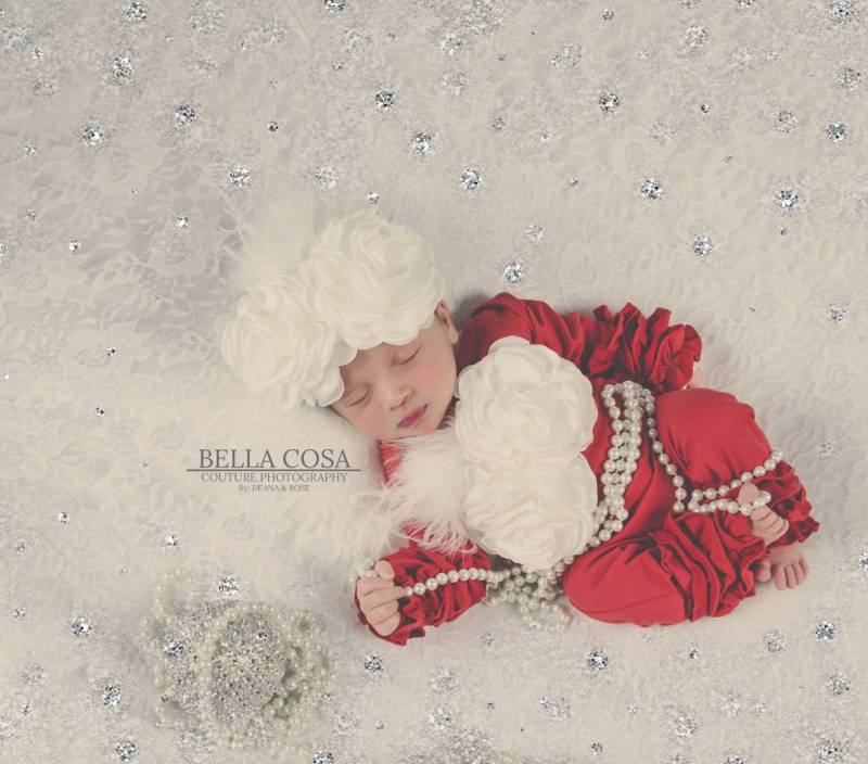 Rote Baby Mädchen Rüschen Strampler Set Säugling Ein Stück Urlaub Mit Feder Blumen Und Passende Spitze Stirnband von MyLolliflopsLLC