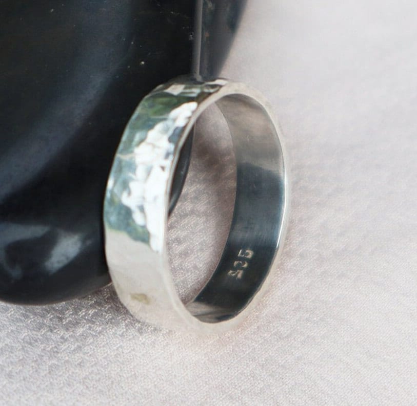 Solide 925 Sterling Silber Band Gehämmert Strukturring Unisex Eheringe Handmade in Australien Solide 925 Sterling Silber Band Gehämmert Strukturring Unisex Eheringe Handmade in Australien von MyLunaJewel