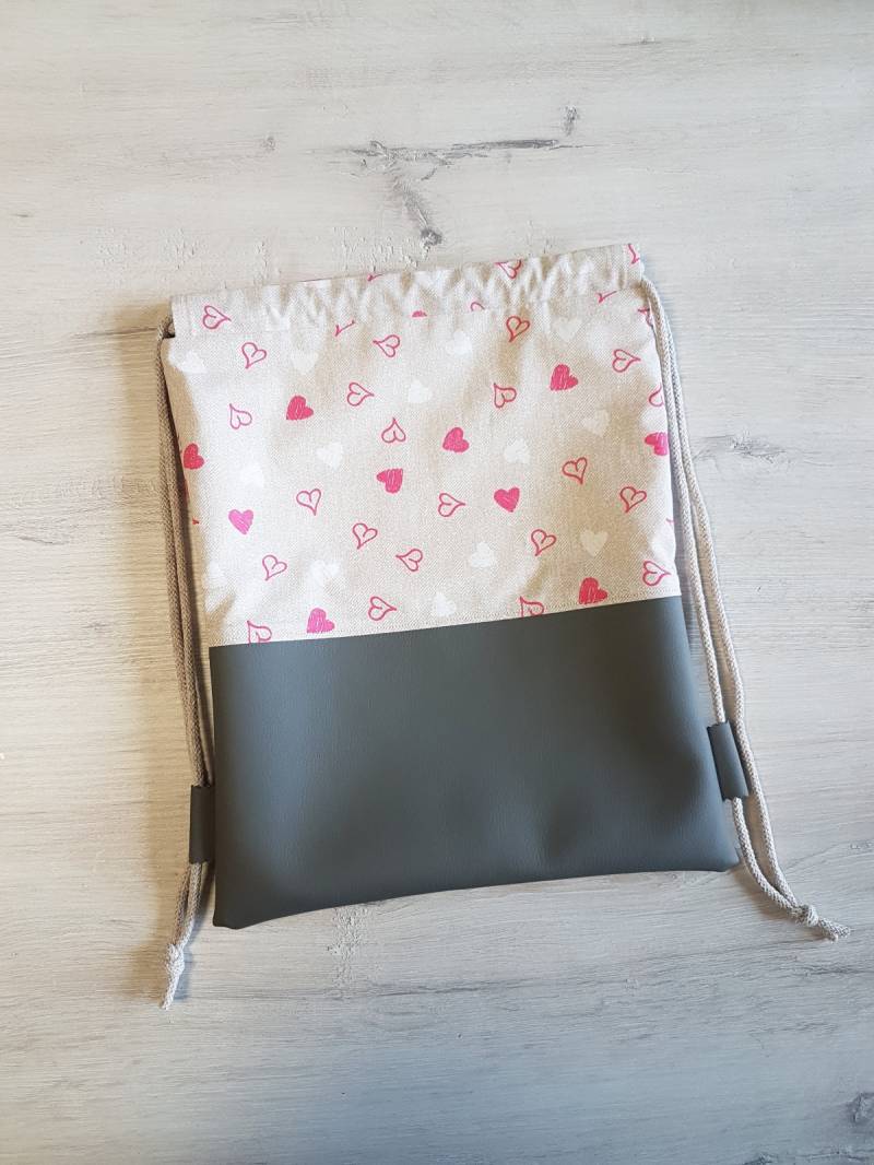 Turnbeutel Personalisiert Mit Name/Kinderturnbeutel Kindergartenturnbeutel Rucksack Baumwolle Kunstleder Herzen Pink von MyMarelle
