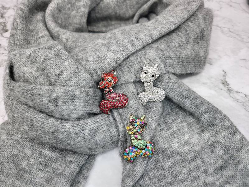 Bunte Fuchs Brosche Strass Verzierung Broschen Kristall Schärpe Schal Pullover - Frauen Accessoire Urlaub Geschenk Broaches von MyMemoryClouds