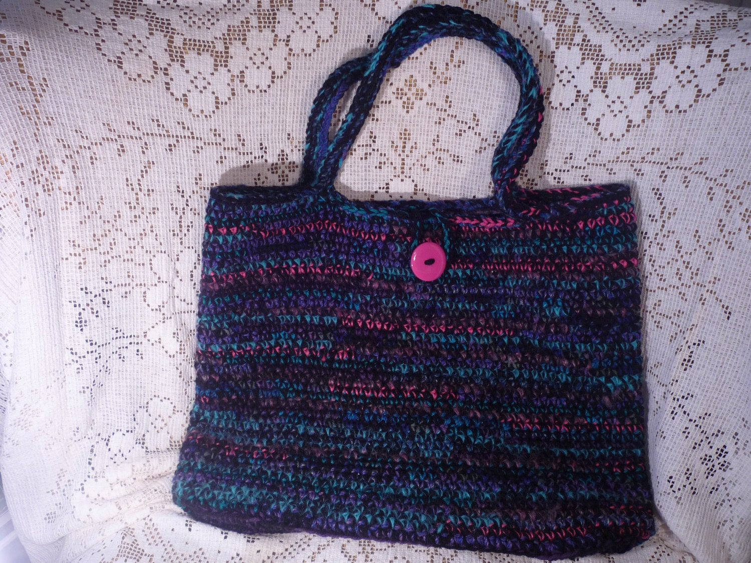 Große Gehäkelte Handtasche Oder Tote Multicolor Große Gehäkelte Handtasche Oder Tote Multicolor von MyMimziesWhimzies