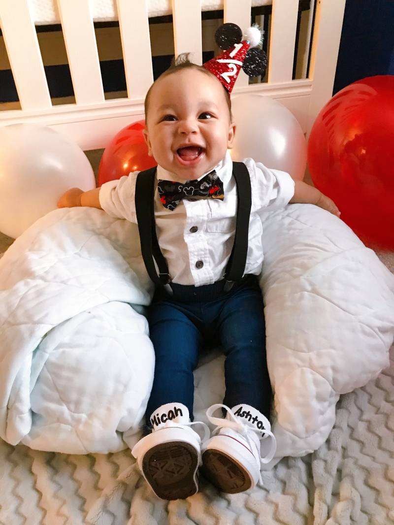 Baby Conversation Schuhe - Handmade Babybauchschuhe von MyMonogramsandMoreDB