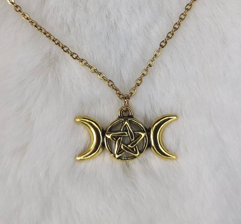 Kette Mit Pentagramm Und Dreifachmond Goldfarben/Halbmond Kurze Edelstahlkette Keltisch Wicca Hexenschmuck Schutzamulett Talisman von MyMysticGarden