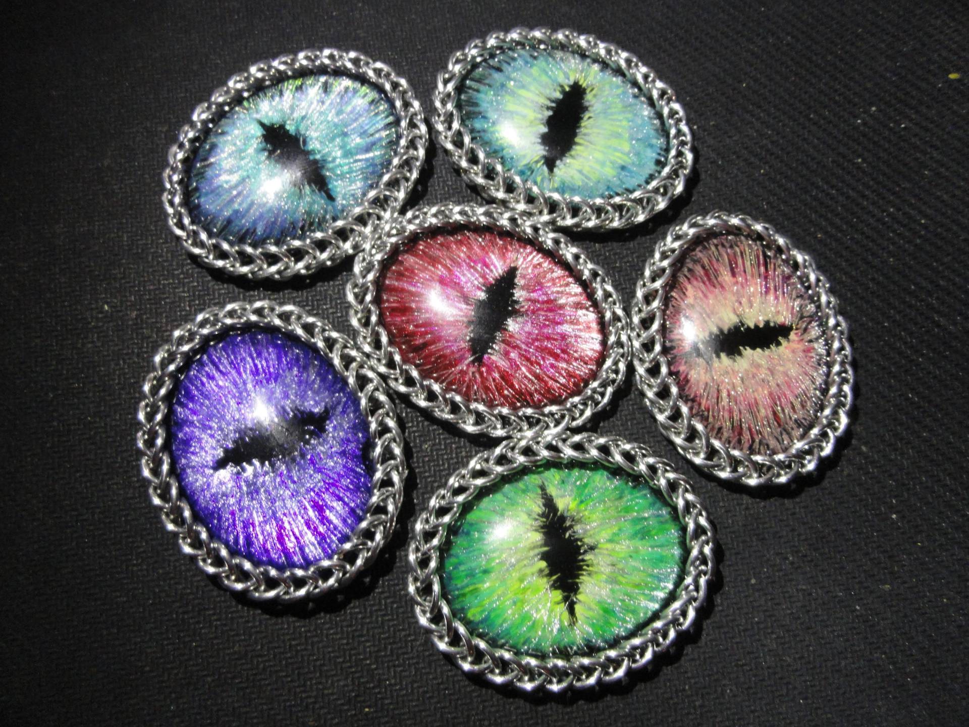 Kettenhemd Gewickelt Des Drachen Auge Pendent Kettenhemd Gewickelt Des Drachen Auge Pendent von MyMythicalCreations