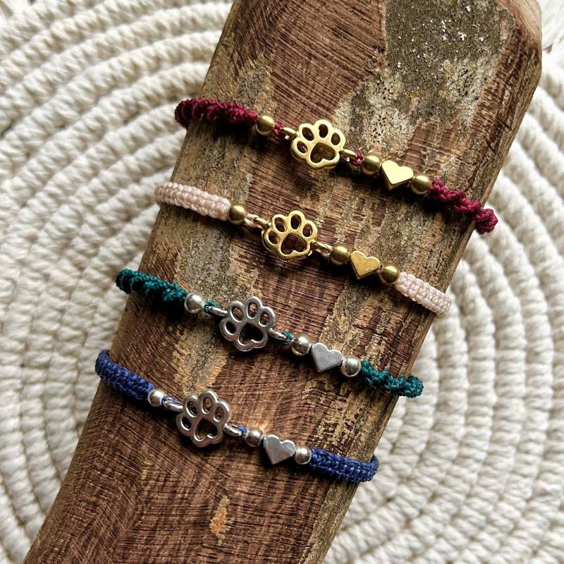 Makramee Armband Mit Pfote Makramee Armband Mit Pfote von MyPamade
