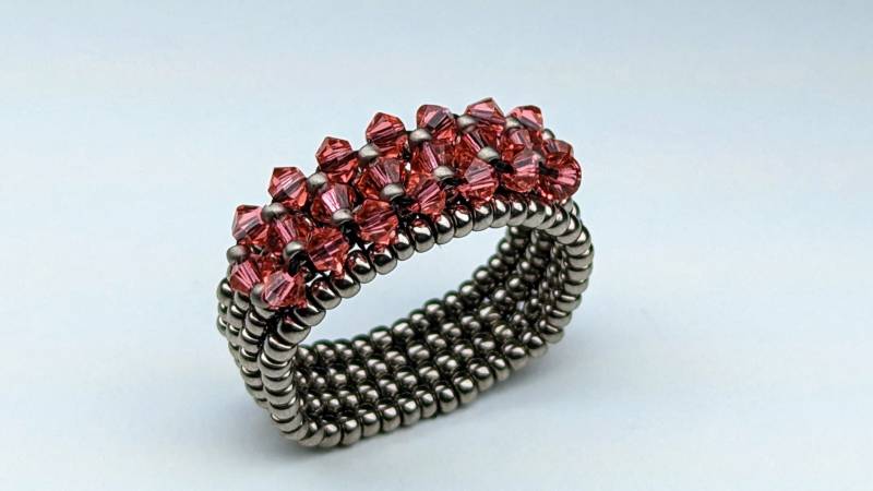 Damen Ring Mit Swarovski Perlen in Verschiedenen Farben. Handgemachte Einzelstücke von MyPearlsRock