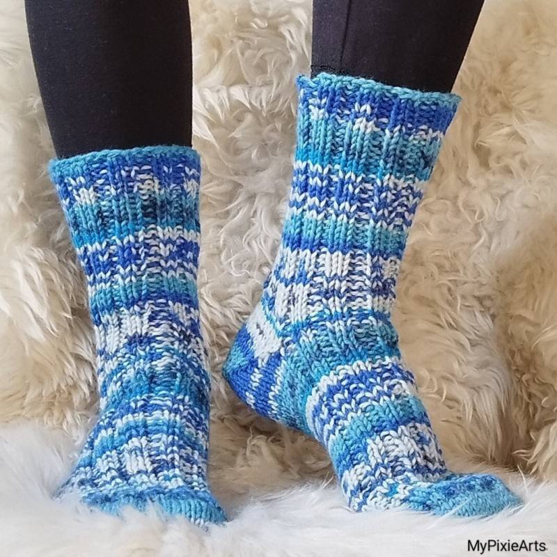 Extradicke Wollsocken Aus 8Fach Garn, Handgestrickt, Toe-Up Socks, Ohne Zehennaht, Perfekte Passform, Haussocken Verschiedene Größen/Farben von MyPixieArts