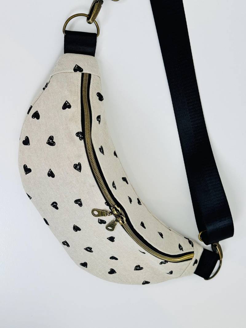 Canvas-Bauchtasche/ -Gürteltasche Im Herzchen-Design, Mit Beidseitigem Reißverschluss Und Wechselbarem Taschengurt von MyPrettyLuck
