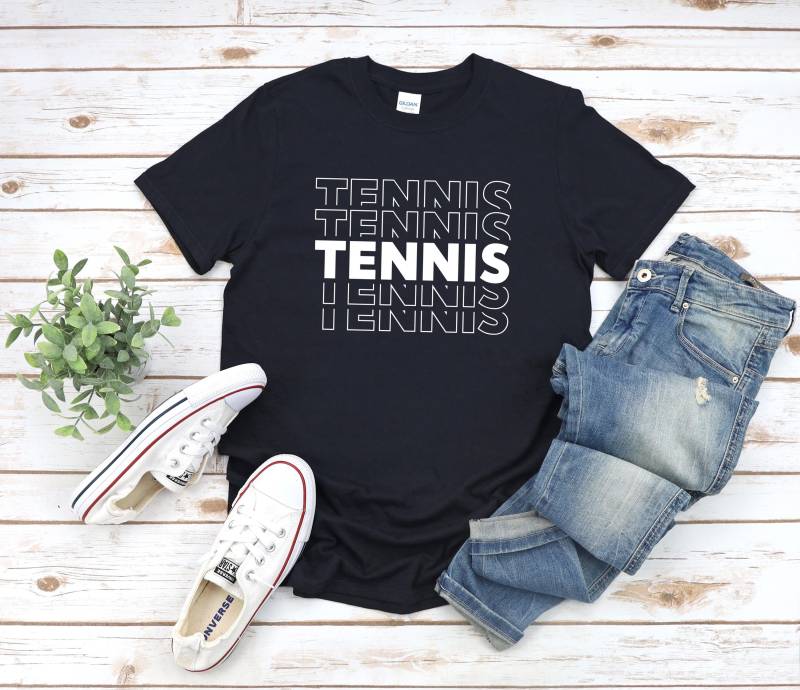 Tennis T-Shirt, Geschenk Für Tennisspieler, Fan Shirt, Sportbekleidung, Geschenkidee Tennis, Trainer von MyPrintedGifts