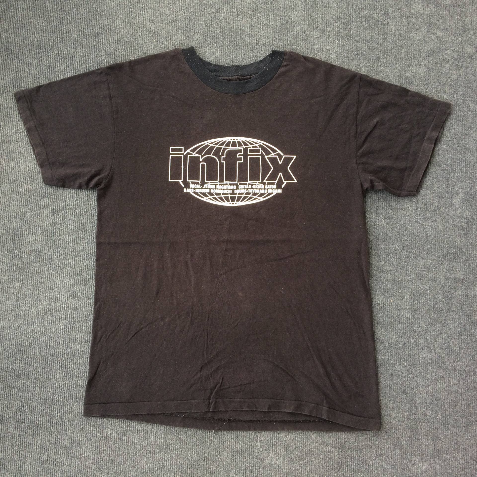 Vintage Infix Japan Band Musical Group Tour 90 Jahre Rare T-Shirt von MySTREET86