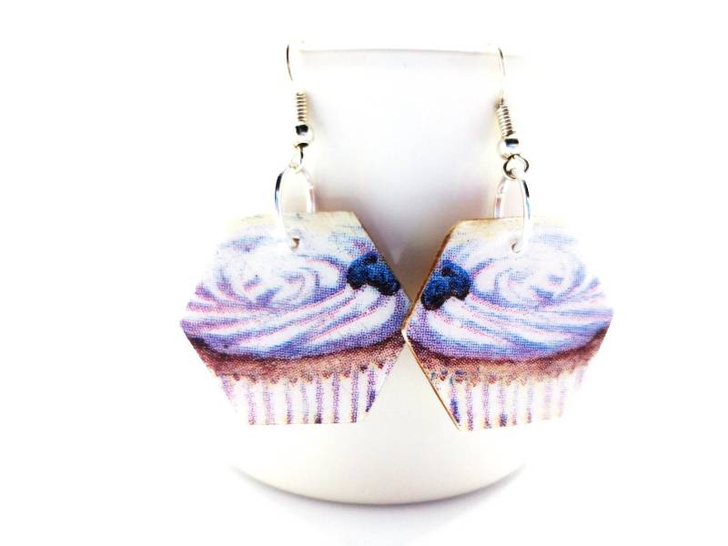 Handgemachte Bunte Doppelseitige Cupcake Ohrringe - Geschenk Für Bäcker Süsse Und Schrullige Einzigartige Handgemachte von MySassyDecoupage