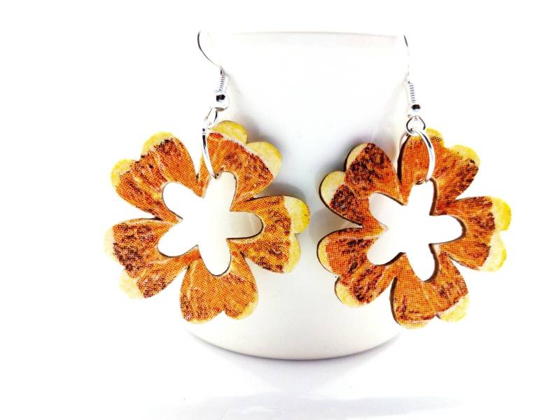 Helle Farbe Ohrringe - Blume Schmuck Sonnig Ausgefallenen Handarbeit Aus Holz Serviettentechnik Mädchenhaft Blumen von MySassyDecoupage