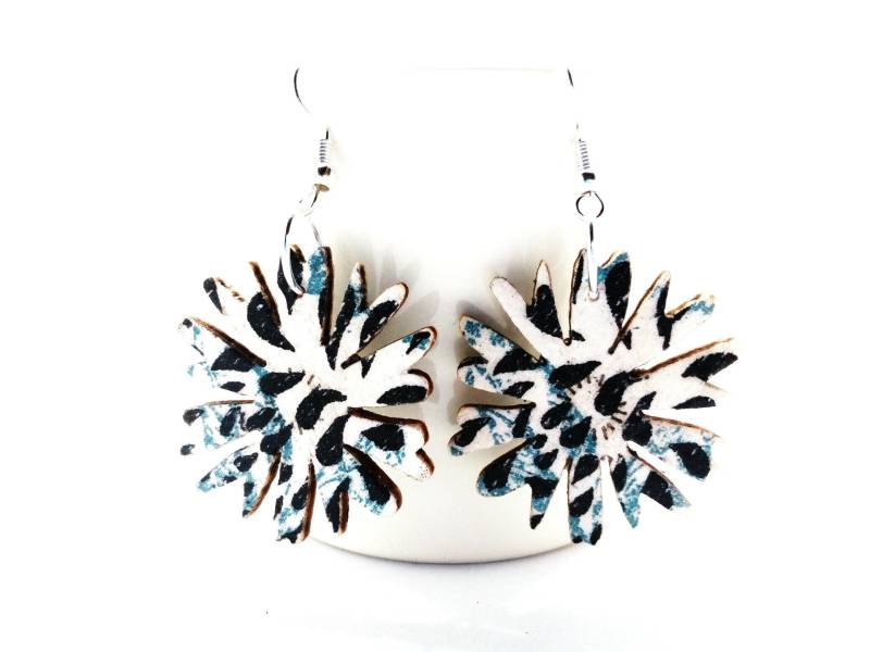 Ungewöhnliche Blume Ohrringe - Schrulligen Holz Decoupage Staubigen Blauen Schmuck Unikate Blumen Geschenk Für Sie von MySassyDecoupage