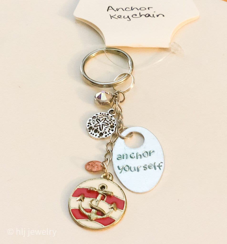 Anker Yourself Schlüsselanhänger Mit Charm, Sanddollar, Kristall Und Handgestempelten Charms von MyShopOnly