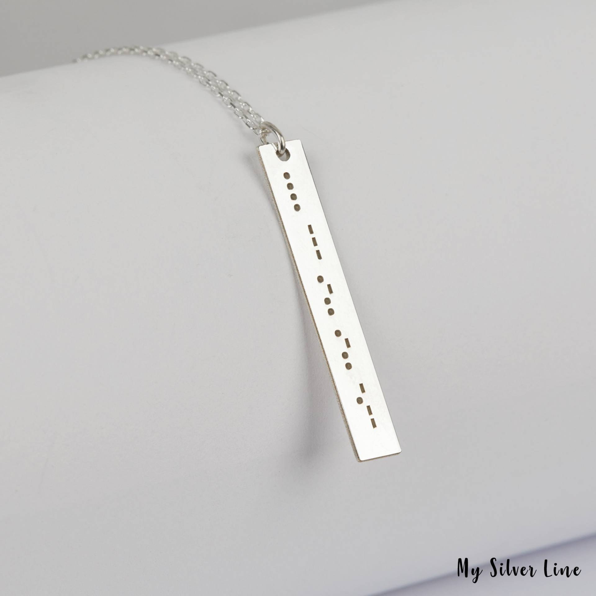 Benutzerdefinierte Morse Code Halskette, Sterling Silber Anhänger, Geheime Nachricht, Geschenk Für Sie, Schmuck, Personalisierte Versteckte Nachricht von MySilverLine