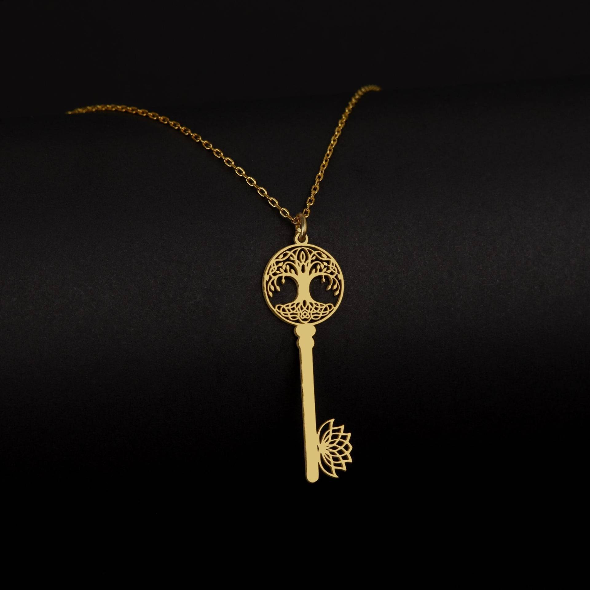 Personalisierte Sterling Silber Schlüssel Halskette Baum Des Lebens Lotus Anhänger Personalisierte Sterling Silber Schlüssel Halskette Baum Des Lebens Lotus Anhänger von MySilverLine