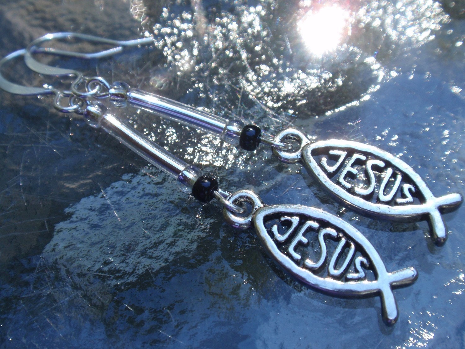 Jesus Ohrringe von MySistersHandsDotCom