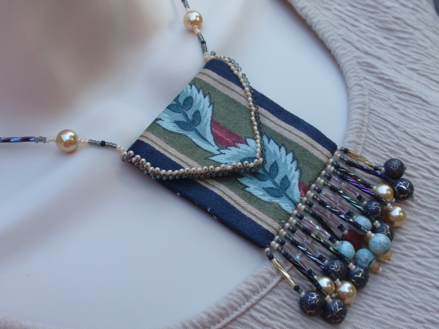 Rachel Amulett Halskette Und Ohrringe von MySistersHandsDotCom