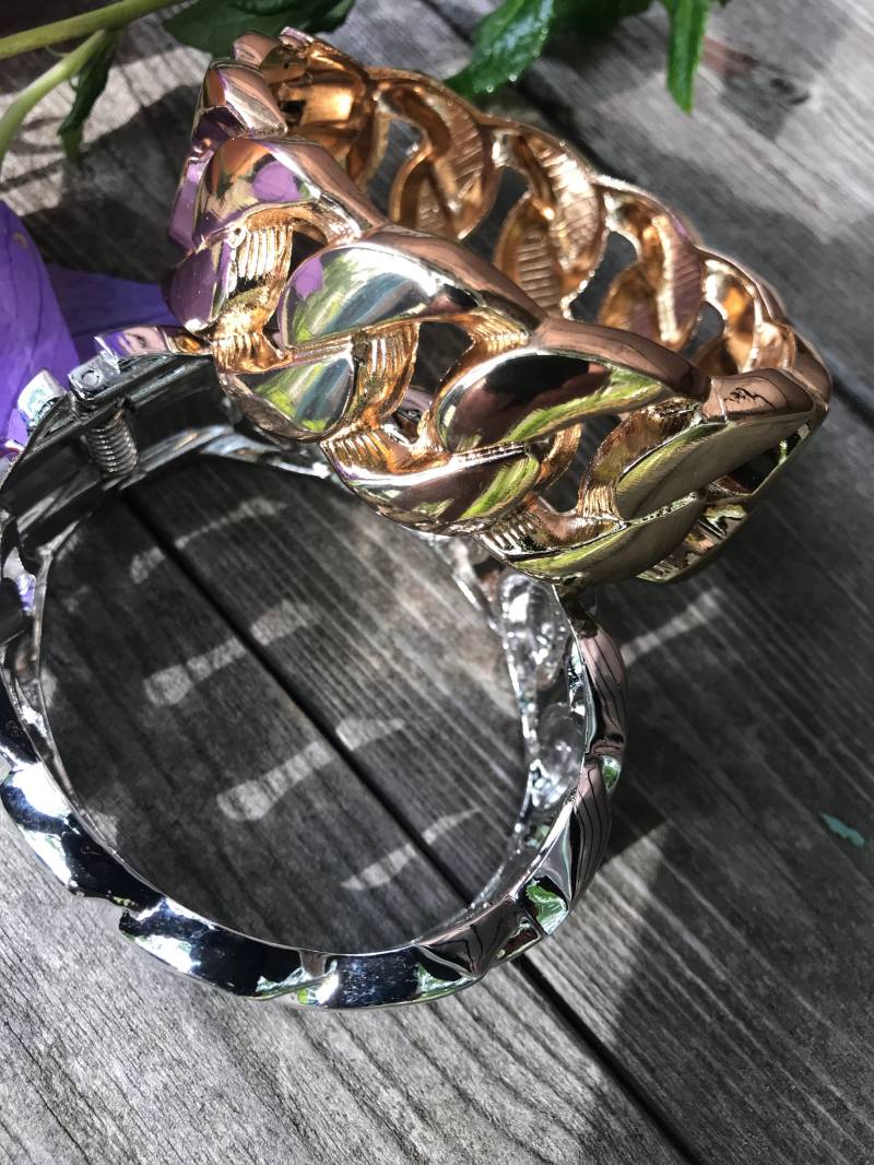 Goldfarbene & Silberfarbene Reifen Tred Klemmer Armbänder Disco Glamour Set von MySoulRepair