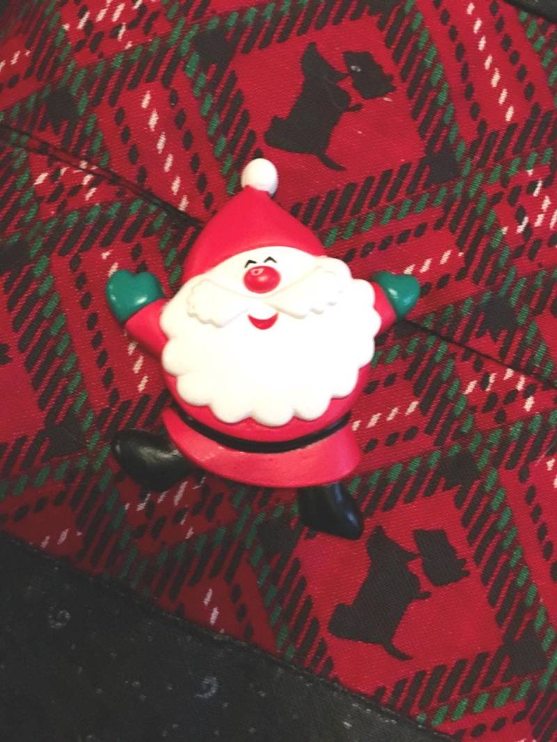 Vintage 70Er Jahre Anstecknadel Jolly Christmas Melamin Brosche von MySoulRepair