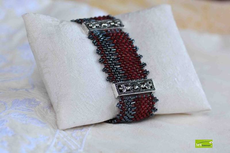 Armband Rubinrot Facetten_Line Handmade von MyStatementShop