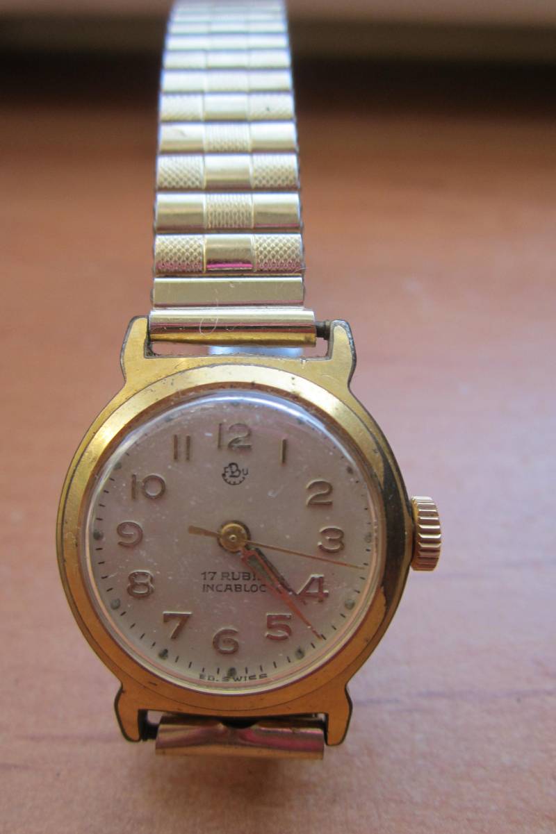 Ddr Vintage Damenuhr Armbanduhr Stainless Steel Back 17 Rubin Handaufzug 60Er Jahre - Frauen von MyStrickfein