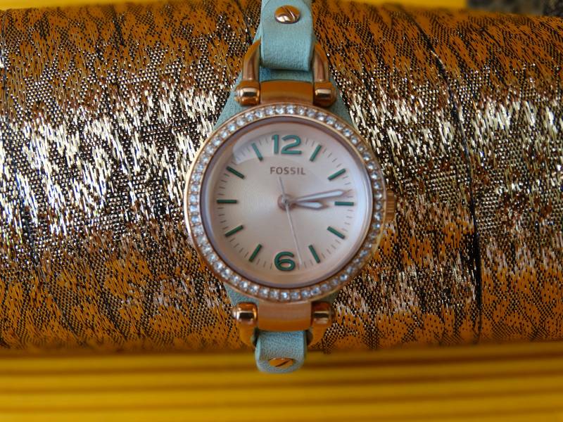 Fossil Damen Uhr Armbanduhr Leder Armband Schmucksteine Mint Farbe von MyStyleFashionCo
