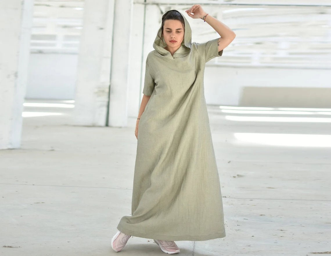 Leinen-Kapuzenkleid, Maxikleid in Übergröße, Boho-Kaftan-Kleid, Locker Sitzendes Kleid, Damen-Kaftankleid, Larp-Kleid, Kurzarmkleid von MyStyleM