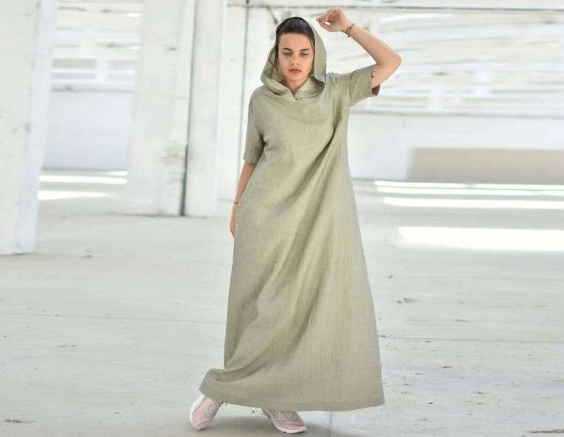 Leinen-Kapuzenkleid, Maxikleid in Übergröße, Boho-Kaftan-Kleid, Locker Sitzendes Kleid, Damen-Kaftankleid, Larp-Kleid, Kurzarmkleid von MyStyleM