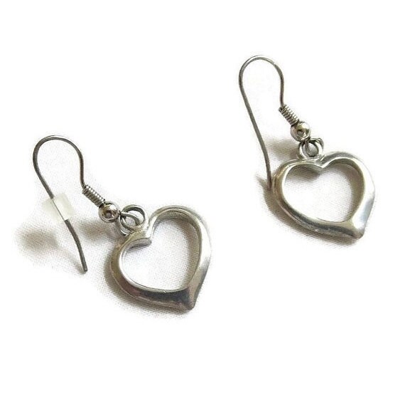Herzohrringe Silber Ton Ausgeschnitten, Vintage von MyVintageJewels