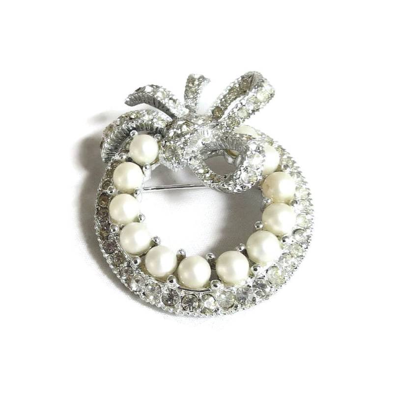 Klar, Pave Strass & Kunstperlen Schleife Kranz Brosche Vintage Hochzeit Braut von MyVintageJewels