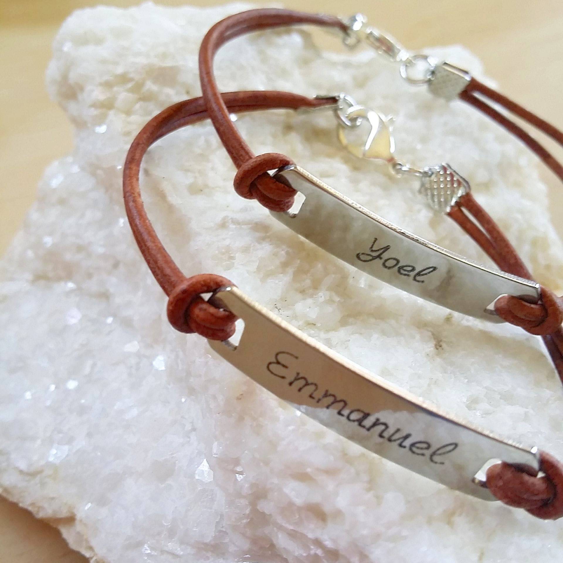 Personalisiertes Lederarmband, Personalisiertes Armband Mit Gravur, Namensarmband Personalisiert, Aus Leder, Vatertagsgeschenk Für Ihn Personalisiertes Lederarmband, Personalisiertes Armband Mit Gravur, Namensarmband Personalisiert, Aus Leder, Vatertagsgeschenk Für Ihn von MyWhys
