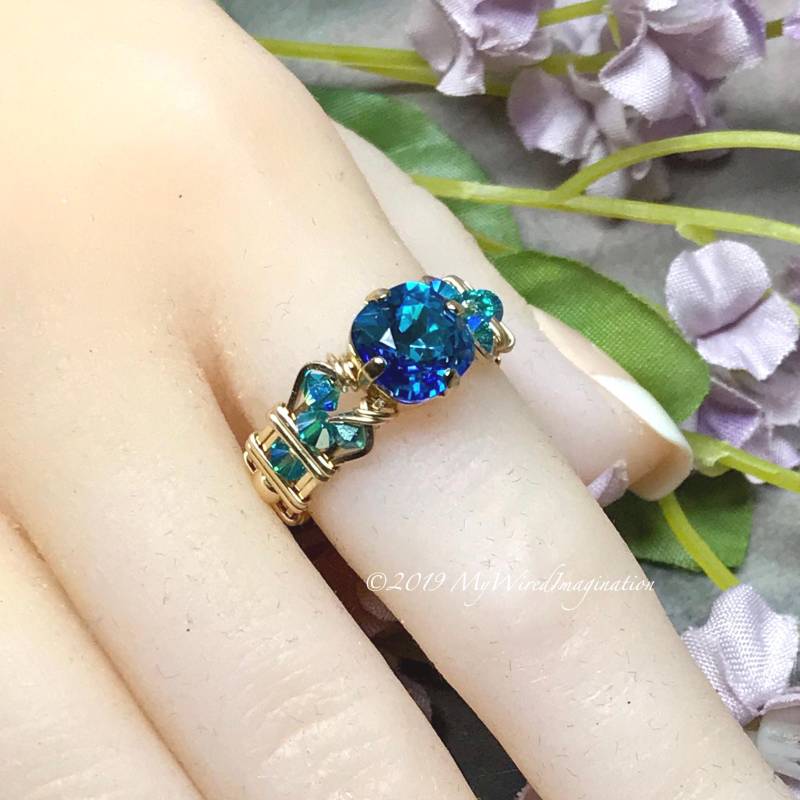 Bermuda Blau Swarovski Vintage Crystal Handmade Ring, Einzigartige Verlobung Jahrestag Bermuda Blau Swarovski Vintage Crystal Handmade Ring, Einzigartige Verlobung Jahrestag von MyWiredImagination