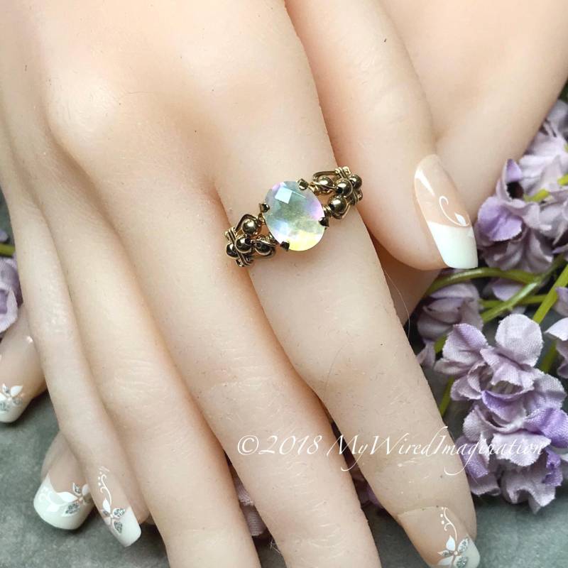 Regenbogen Quarz Doublette Handgefertigter Ring, Mondstein, Schachbrett Edelstein Regenbogen Quarz Doublette Handgefertigter Ring, Mondstein, Schachbrett Edelstein von MyWiredImagination