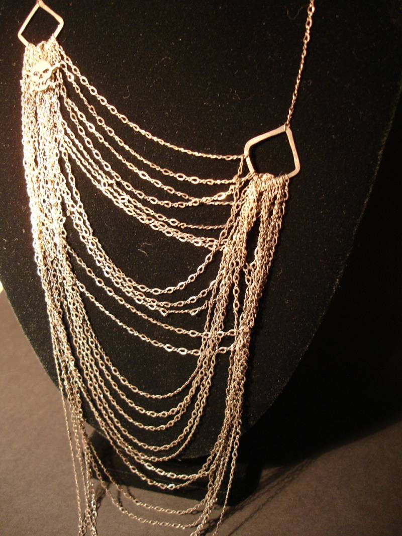 Dread-Voller Alter Spritzschutz Silbernen Halskette von MyaLuiseDesigns